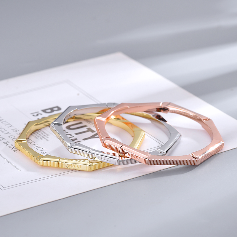 Gucci Bracelet 01lyr13